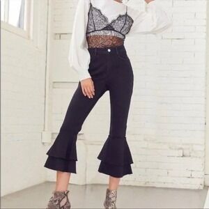 Urban Outfitters BDG Black Cropped Bell Bottom Jeans Sz 26 Ruffled Raw Hem